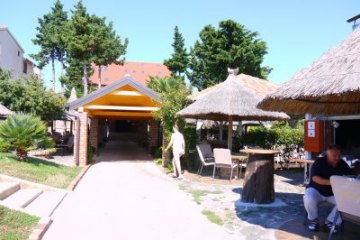 Movie resort Tribunj, foto 2