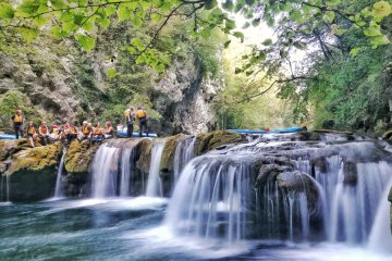 Kayaking auf dem Fluss Mreznica, foto 13