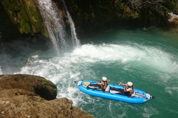 Kayaking auf dem Fluss Mreznica, foto 4