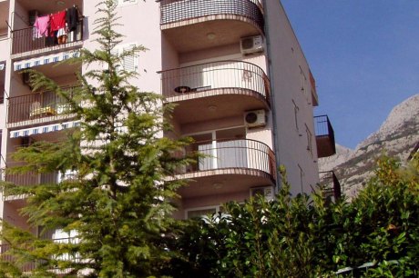 Apartments Pjer Makarska mit Meerblick